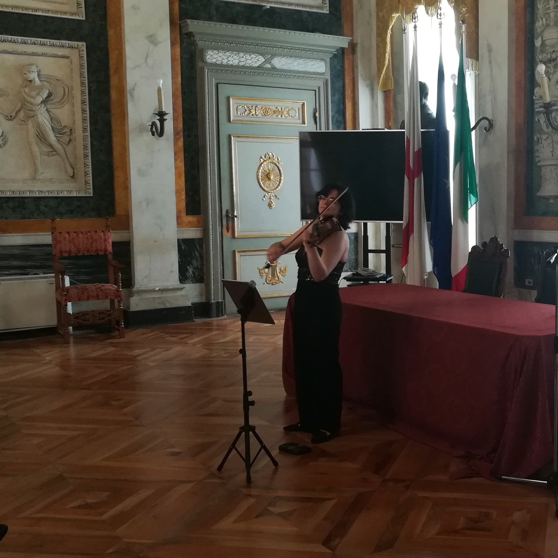 Read more about the article Fabiola Tedesco: violino virtuoso, dal Barocco al Novecento