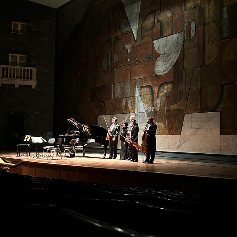 Read more about the article Lo splendido Sostakovic del  David Oistrach Quartet e della pianista Virsaladze