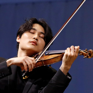 Read more about the article In Mo Yang: parte bene il Paganini Genova Festival