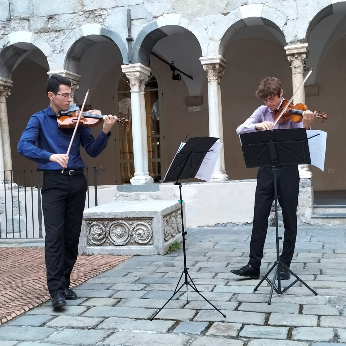 Read more about the article Musica e mostra al Diocesano: successo del Duo Effe