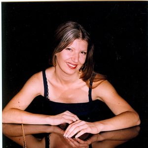 Scopri di più sull'articolo Renata Ghiso canta quell’ironico, sarcastico, irriverente Bertolt Brecht