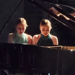 Scopri di più sull'articolo Beatrice & Eleonora: un giovane duo illumina i Notturni della GOG